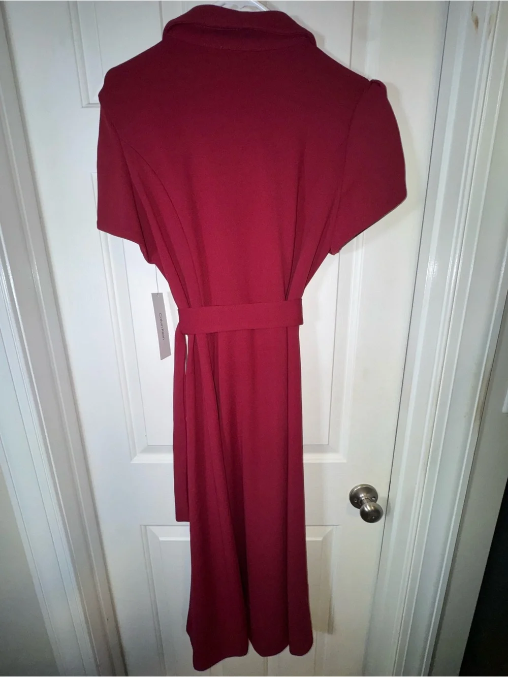 Calvin Klein Button down Burgundy/Plum belted Collared Midi dress. size12. NWT.